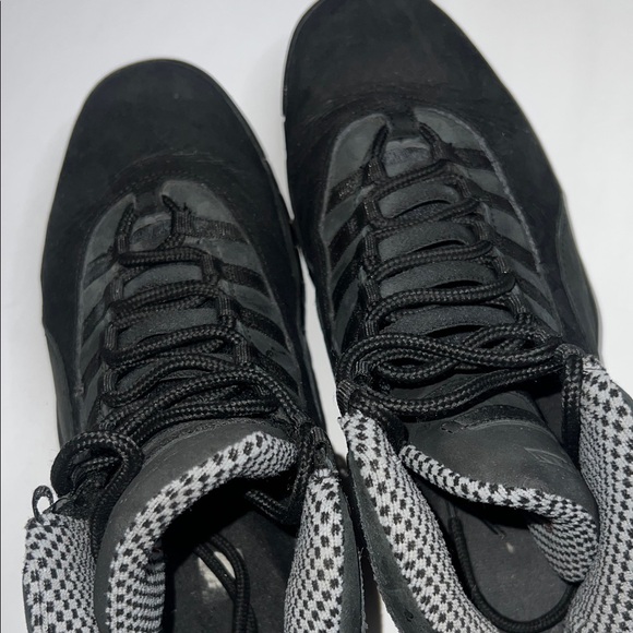 Jordan Black and Gray High-Top Sneakers - Picture 5 of 12